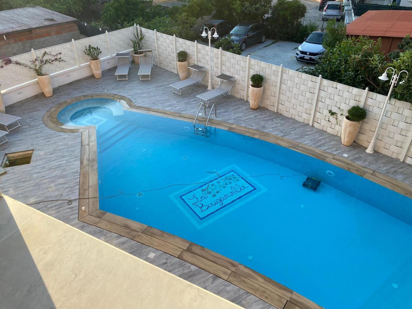 La Bouganville Holiday House Apartment