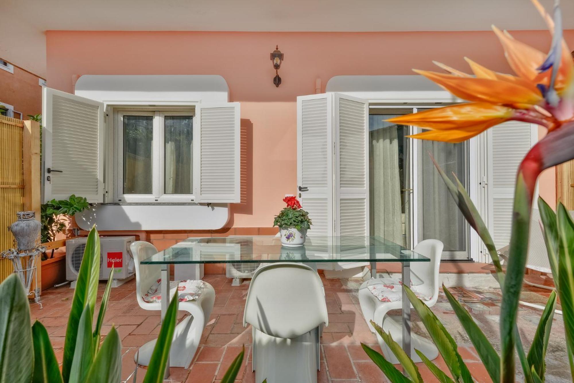 La Bouganville House