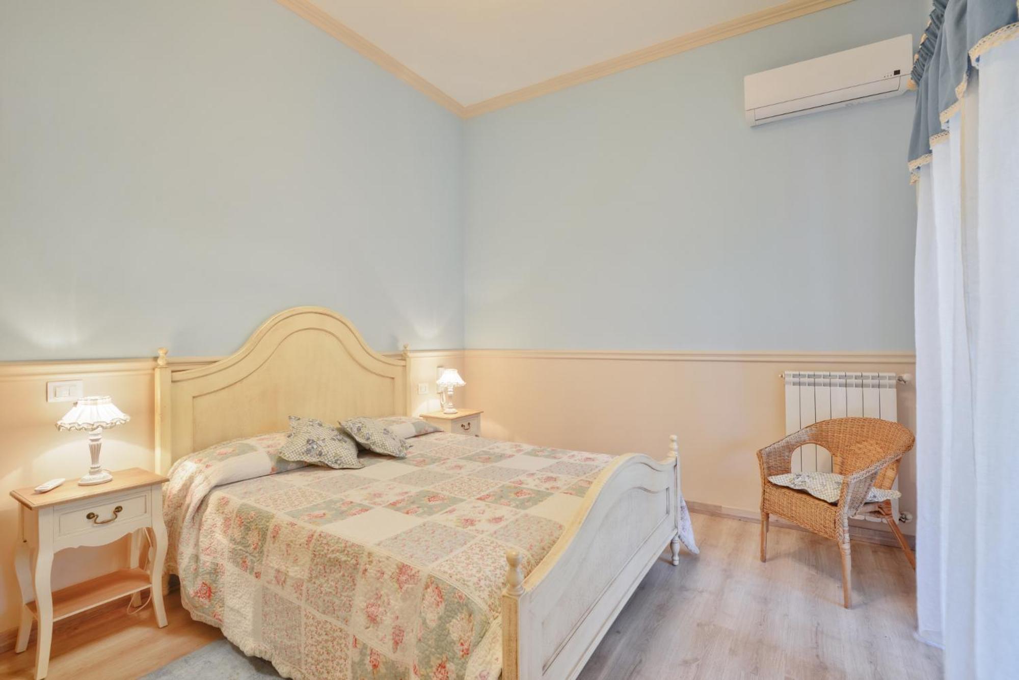 Apartment La Bouganville Holiday House